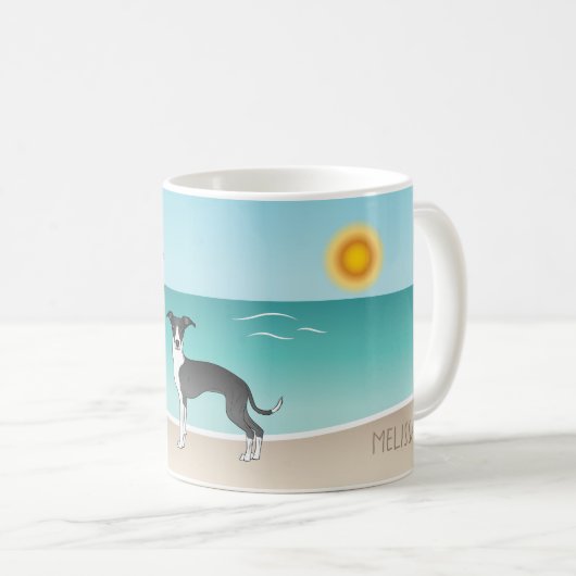 Zwarte en witte hond bij het strand van de Tropisc Koffiemok (Voorkant rechts)