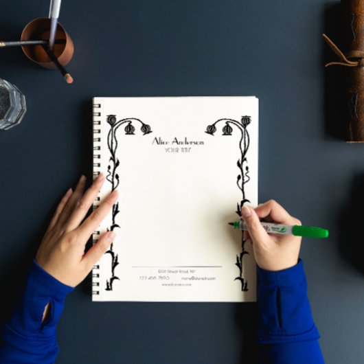 zwarte en witte hoofdbloemen notitieboek