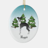 Zwarte en witte Italiaanse windhond in het winterb Keramisch Ornament (Rechts)