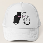 Zwarte en witte kat trucker pet (Voorkant)