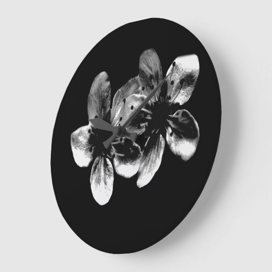 Zwarte en witte kersenbloesems, klok (Hoek)