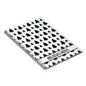 Zwarte en witte kerstboomstructuur en tekst notitieboek (Rechterzijde)