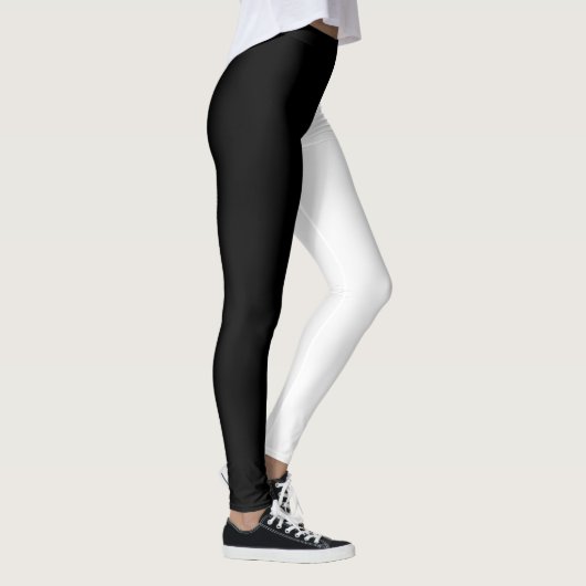 Zwarte en witte Leggings (Rechts)
