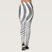 zwarte en witte leggings (Achterkant)