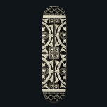 Zwarte en Witte Mandala Motif door Vision Studio Skateboard<br><div class="desc">Een zwart-wit mandala-motief dat je door Vision Studio is meegebracht. Mandala is een woord van Sanskriet voor de cirkel en vertegenwoordigt het universum in het hindoeïsme en het boeddhisme. Mandalas zouden een kalmerend effect hebben op mensen, dus als je een beetje kalm in je leven wilt, koop je deze gedrukte...</div>