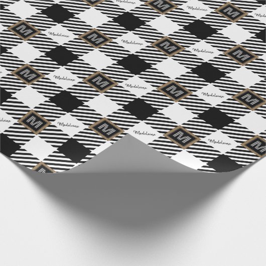 Zwarte en Witte Naam + Buffalo Check Monogram Cadeaupapier (Hoek)