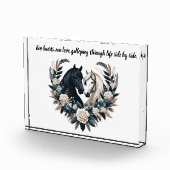 Zwarte en witte paarden in de liefde fotoblokken (Rechts)