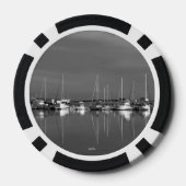 Zwarte en witte pokerfiches, boten pokerchips (Achterkant)