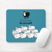 Zwarte en witte schapen muismat (Met muis)