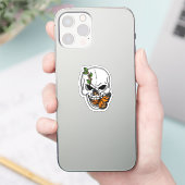 Zwarte en witte schedel met monboogvlinder sticker (Telefoon)