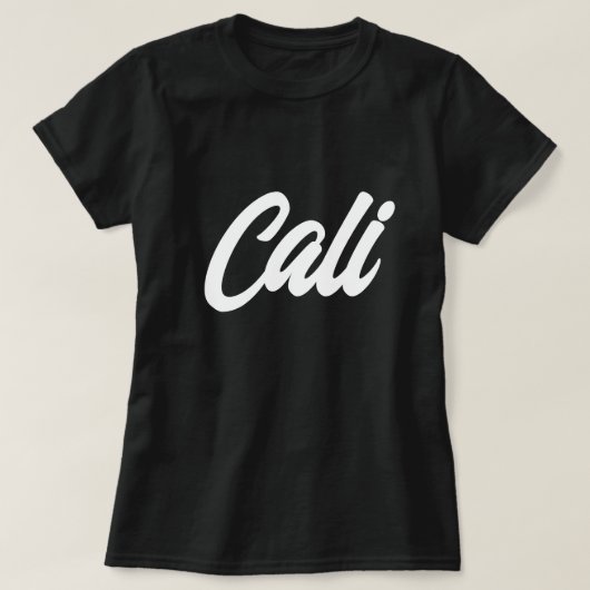 Zwarte en witte scripttypografie Cali t shirt (Design voorkant)