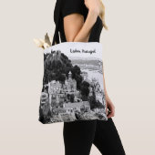 Zwarte en witte skyline van Lissabon Portugal Tote Bag (Dichtbij)