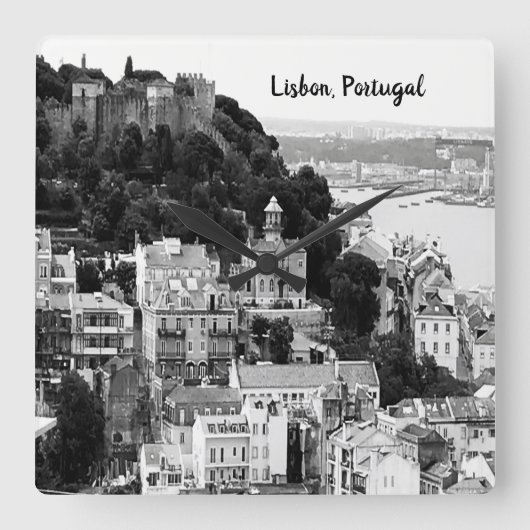 Zwarte en witte skyline van Lissabon Portugal  Vierkante Klok (Voorkant)