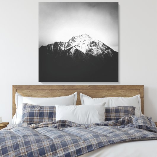 Zwarte en witte sneeuwberg canvas afdruk (Insitu (Slaapkamer))
