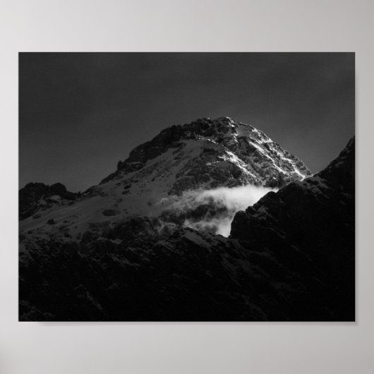 Zwarte en witte sneeuwberg poster (Voorkant)