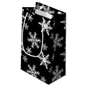 Zwarte en witte sneeuwvlokken klein cadeauzakje (Achterkant Gekanteld)