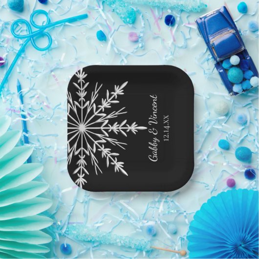 Zwarte en witte sneeuwvlokken Winterbruiloft Papieren Bordje (Feest)