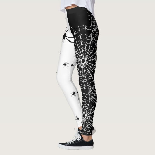 Zwarte en witte spin leggings (Links)