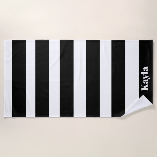 Zwarte en witte streep met de naam Bachelorette Strandlaken (Voorkant)