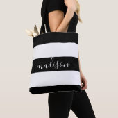 Zwarte en witte strepen met naam Typografie Tote Bag (Dichtbij)