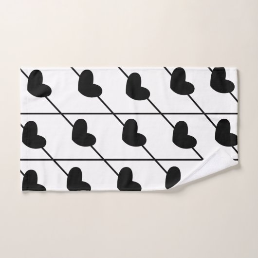 Zwarte en witte strepen met zwarte harten bad handdoek (Handdoek)