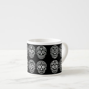 Zwarte en witte suikerschedel espresso kop