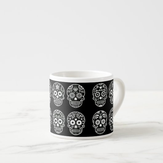 Zwarte en witte suikerschedel espresso kop (Voorkant rechts)