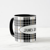 zwarte en witte tartaanpleister met naam mok (Voorkant links)