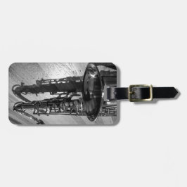 Zwarte en witte tenor saxophone bagagelabel
