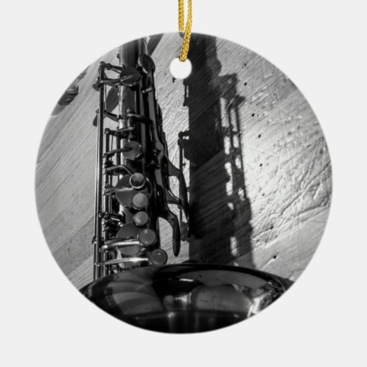 Zwarte en witte tenor saxophone keramisch ornament (Voorkant)