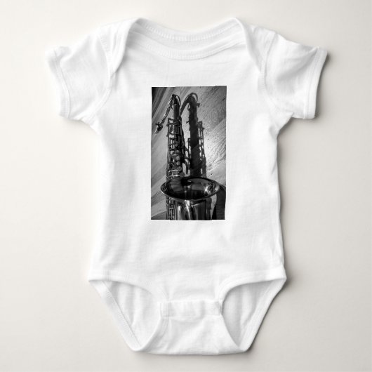 Zwarte en witte tenor saxophone romper (Voorkant)