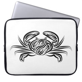Zwarte en witte tribale krab laptop sleeve