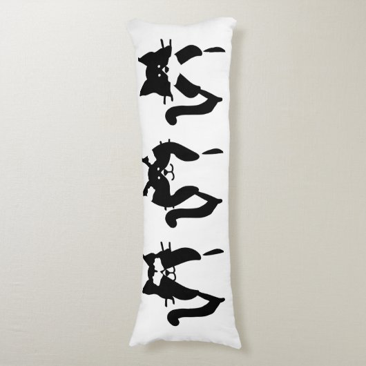 Zwarte en witte Tuxedo-katten | Drie Katten Lichaamskussen (Voorkant Verticaal)