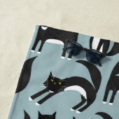 Zwarte en witte Tuxedo-katten Strandlaken (In situ)