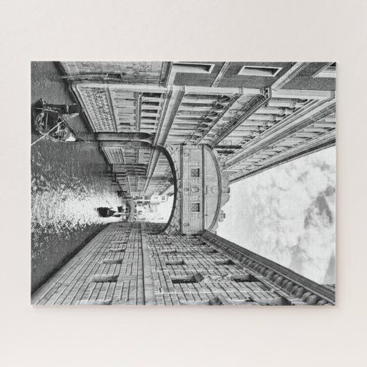 Zwarte en witte Venetië-brug tussen Sighs en gonde Legpuzzel (Horizontaal)