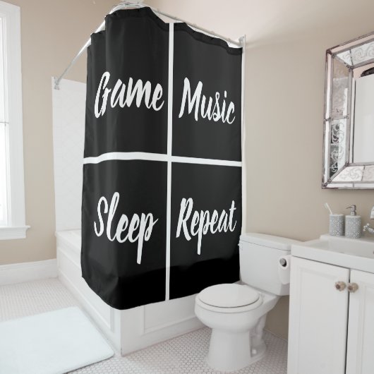 Zwarte en witte vierkantjes met grappige woorden douchegordijn (In situ)