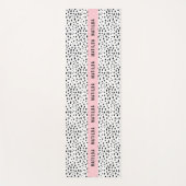 Zwarte en witte vlek met roze streep op maat yogamat (Voorkant)