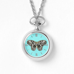 Zwarte en witte vlinder, achtergrond turkooizen horloge
