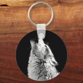 Zwarte en witte wolf huilen bij Moon Sleutelhanger (Voorkant)