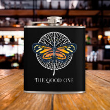 Zwarte en witte zachte vlinder