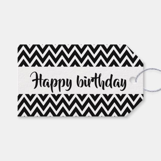 Zwarte en witte Zigzag Happy Birthday op maat Cadeaulabel (Voorkant (Horizontaal))