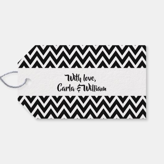 Zwarte en witte Zigzag Happy Birthday op maat Cadeaulabel (Achterkant Horizontaal)