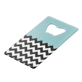 Zwarte en witte zigzag Patroon, Chevron, blauw Creditkaart Flessenopener (Voorkant Gekanteld)