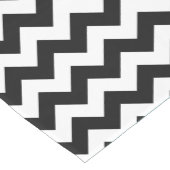 Zwarte en witte zigzag Patroon, Chevron, blauw Medium Tafelloper (Hoek)