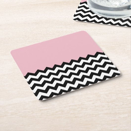 Zwarte en witte zigzag Patroon, Chevron, Roze Kartonnen Onderzetters (Schuin)