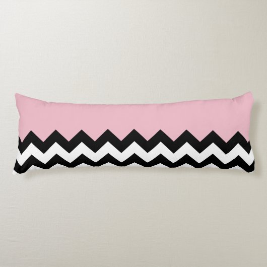 Zwarte en witte zigzag Patroon, Chevron, Roze Lichaamskussen (Voorkant)