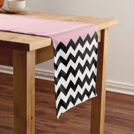 Zwarte en witte zigzag Patroon, Chevron, Roze Medium Tafelloper