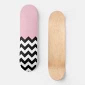 Zwarte en witte zigzag Patroon, Chevron, Roze Persoonlijk Skateboard (Voorkant)