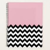 Zwarte en witte zigzag Patroon, Chevron, Roze Planner (Voorkant)