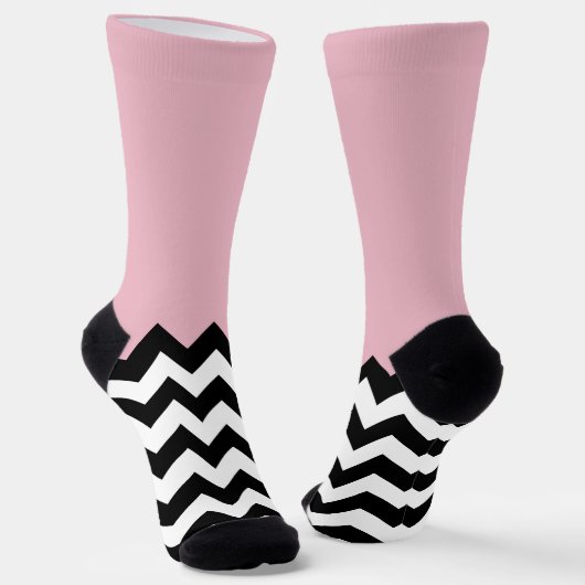 Zwarte en witte zigzag Patroon, Chevron, Roze Sokken (Gebogen)